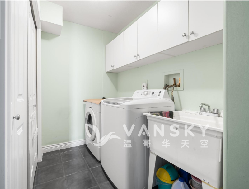 260712105904_Laundry Room.png